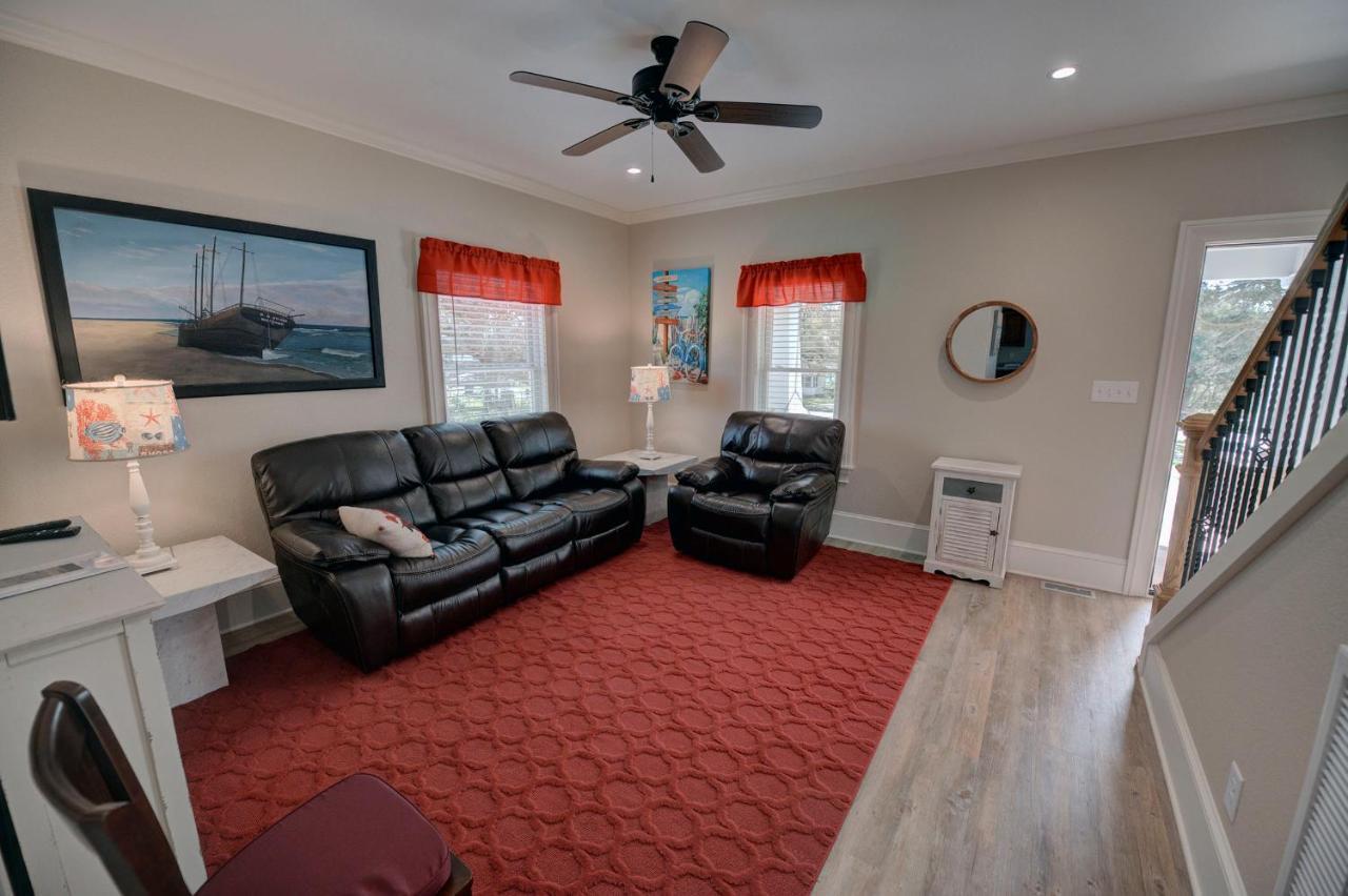 Outer Banks Motel - Village Accommodations バクストン エクステリア 写真
