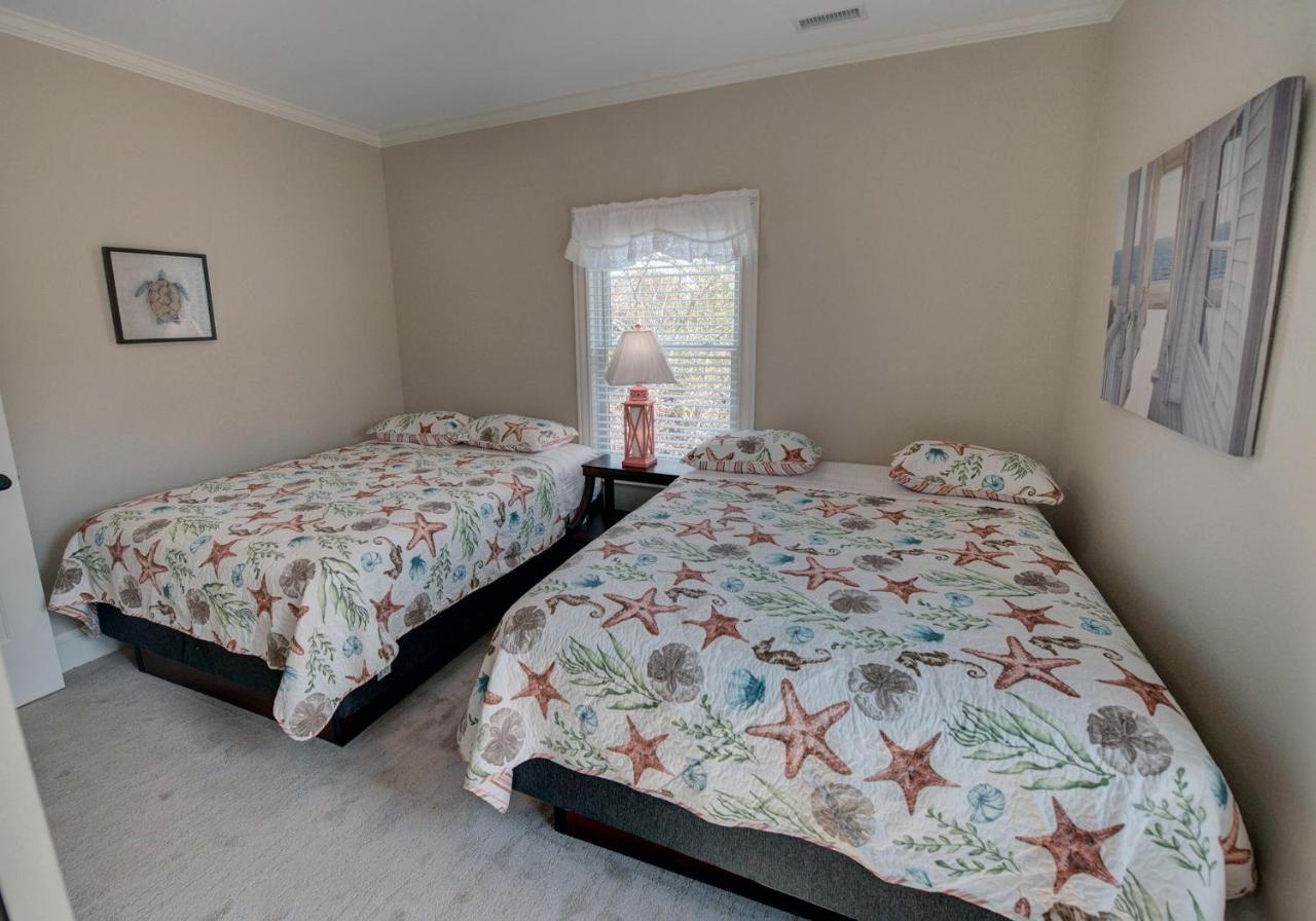 Outer Banks Motel - Village Accommodations バクストン エクステリア 写真